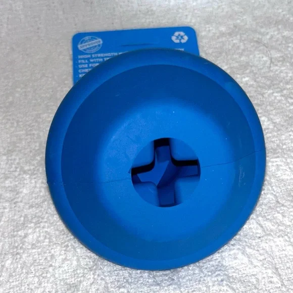 NWT Spotnick flying saucer treat dispenser & chew toy - Picture 3 of 4